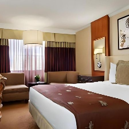 Harrahs Hotel Reno Bagian luar foto