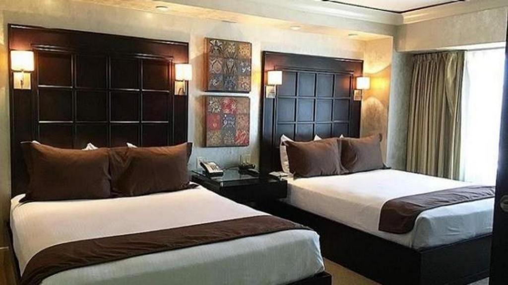 Harrahs Hotel Reno Bagian luar foto