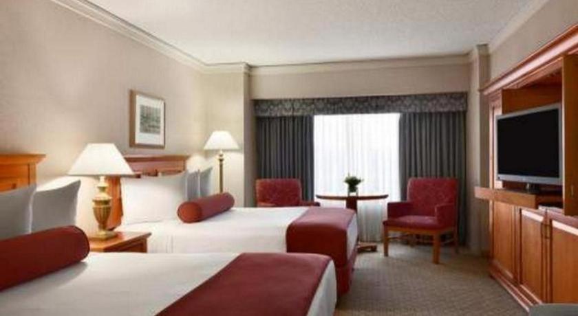 Harrahs Hotel Reno Bagian luar foto